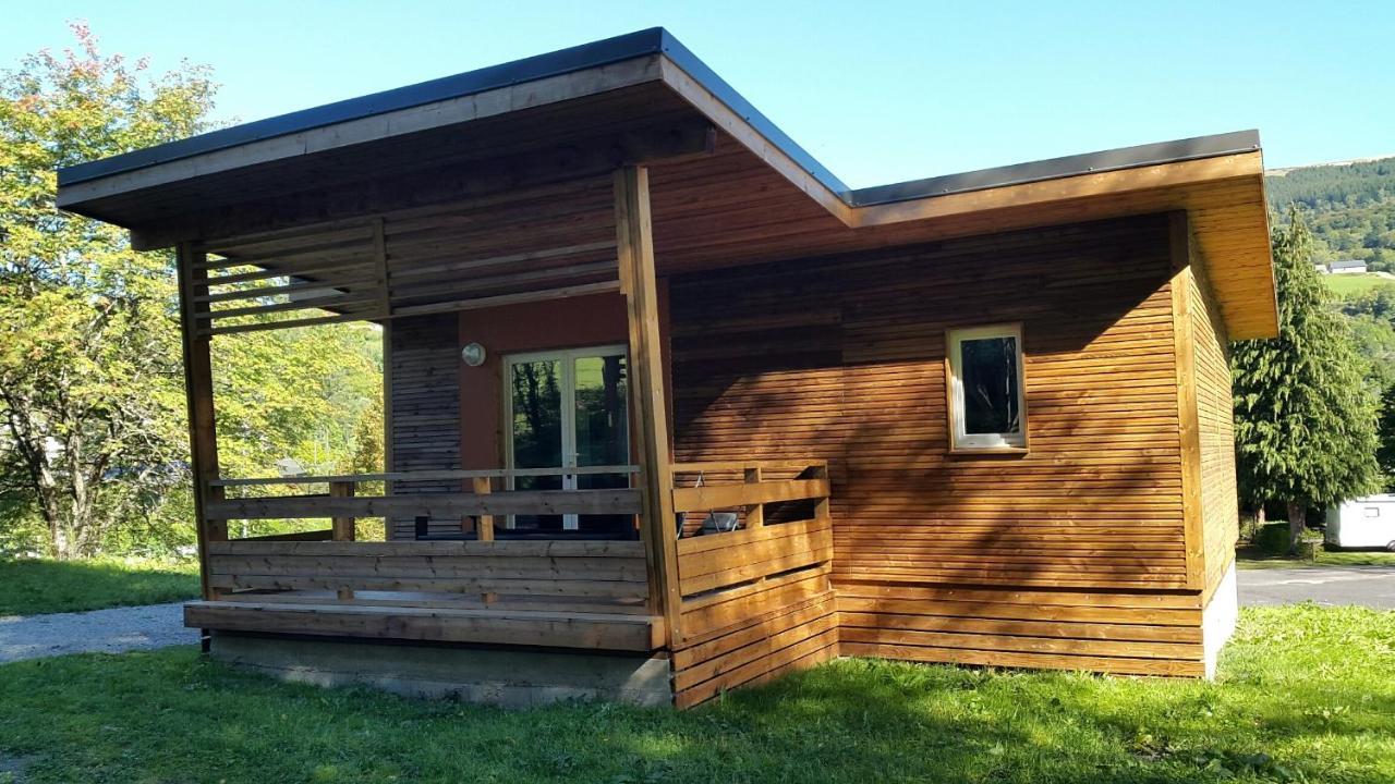 Camping Les Vernieres La Bourboule Sancy Exteriör bild