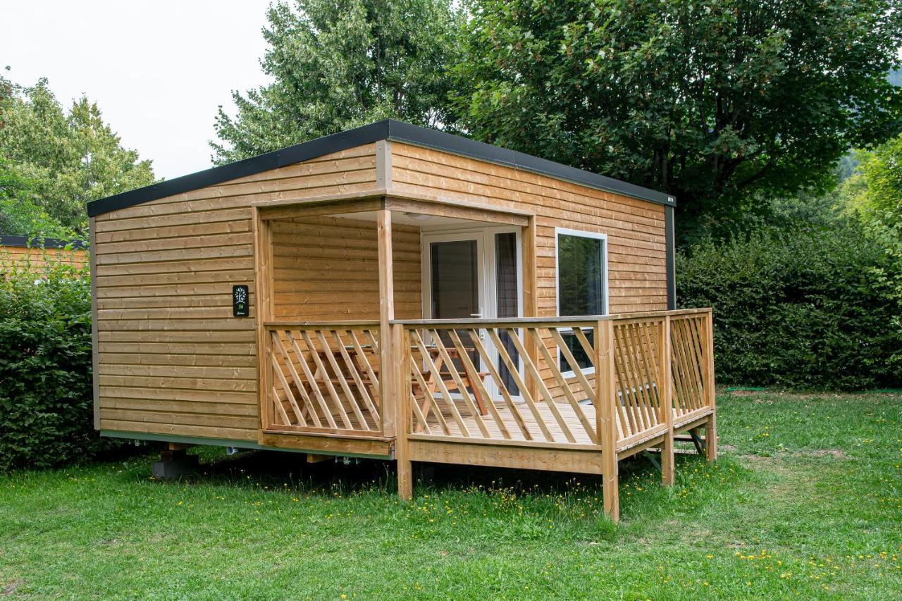 Camping Les Vernieres La Bourboule Sancy Exteriör bild