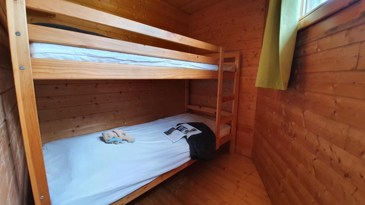Camping Les Vernieres La Bourboule Sancy Exteriör bild